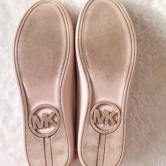 Michael Kors Irving Soft Pink Leather Rose Gold Lace Up Sneakers - Picture 7 of 11